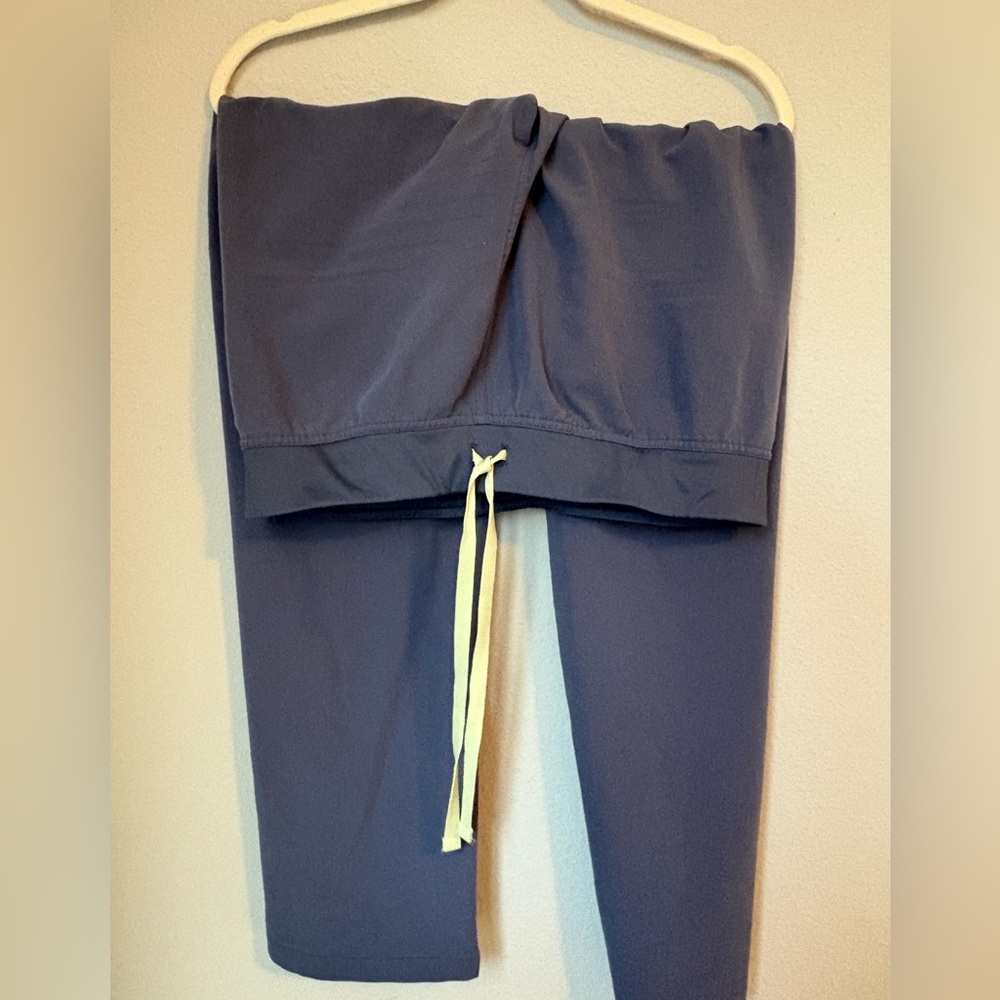 Figs Straight Leg Scrub Bottoms